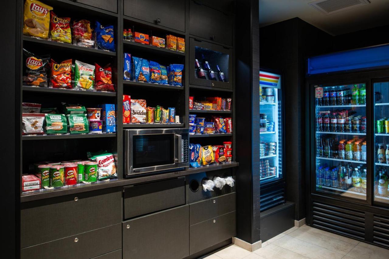 Courtyard Kansas City Олэт Экстерьер фото