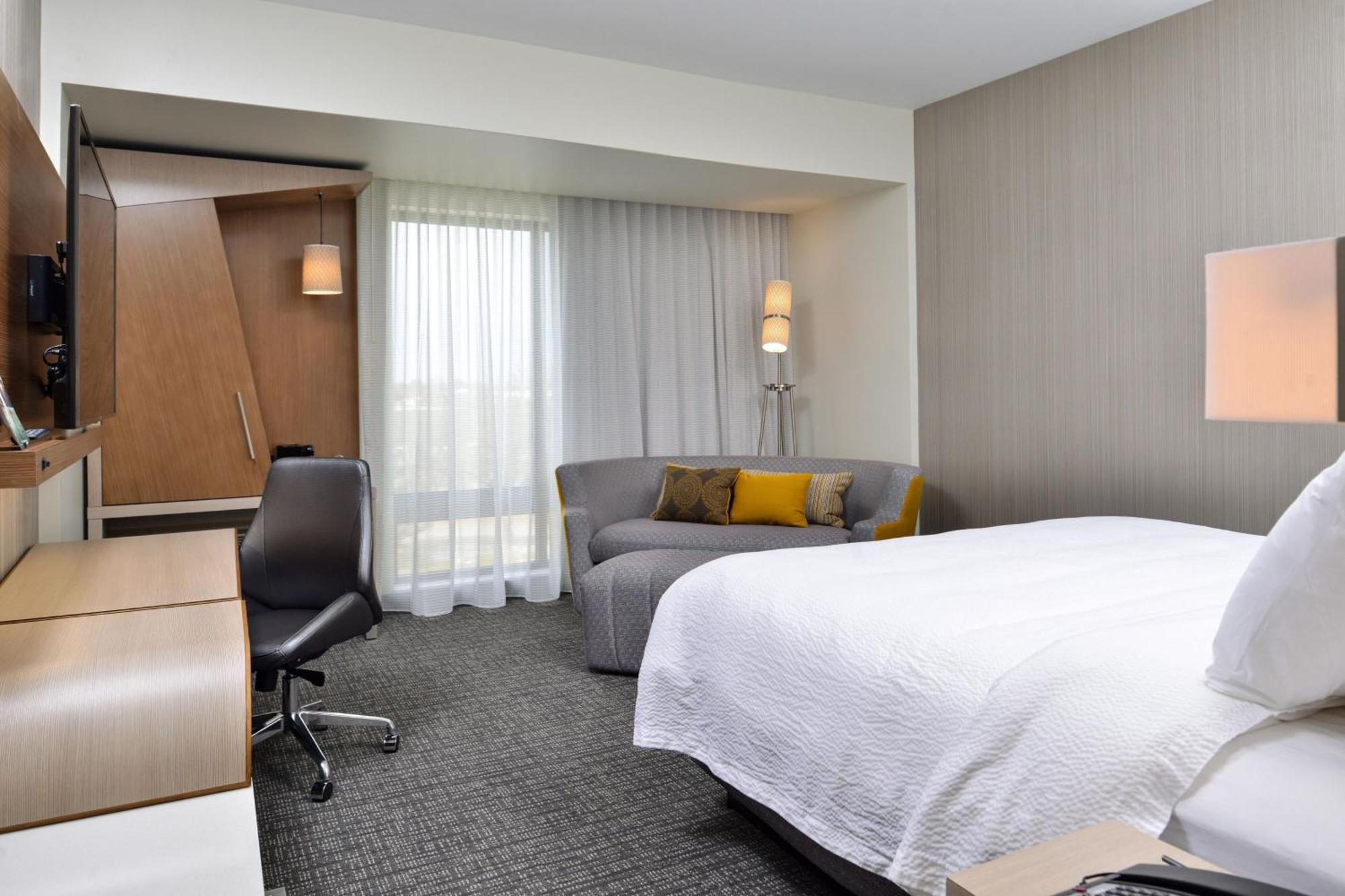 Courtyard Kansas City Олэт Экстерьер фото