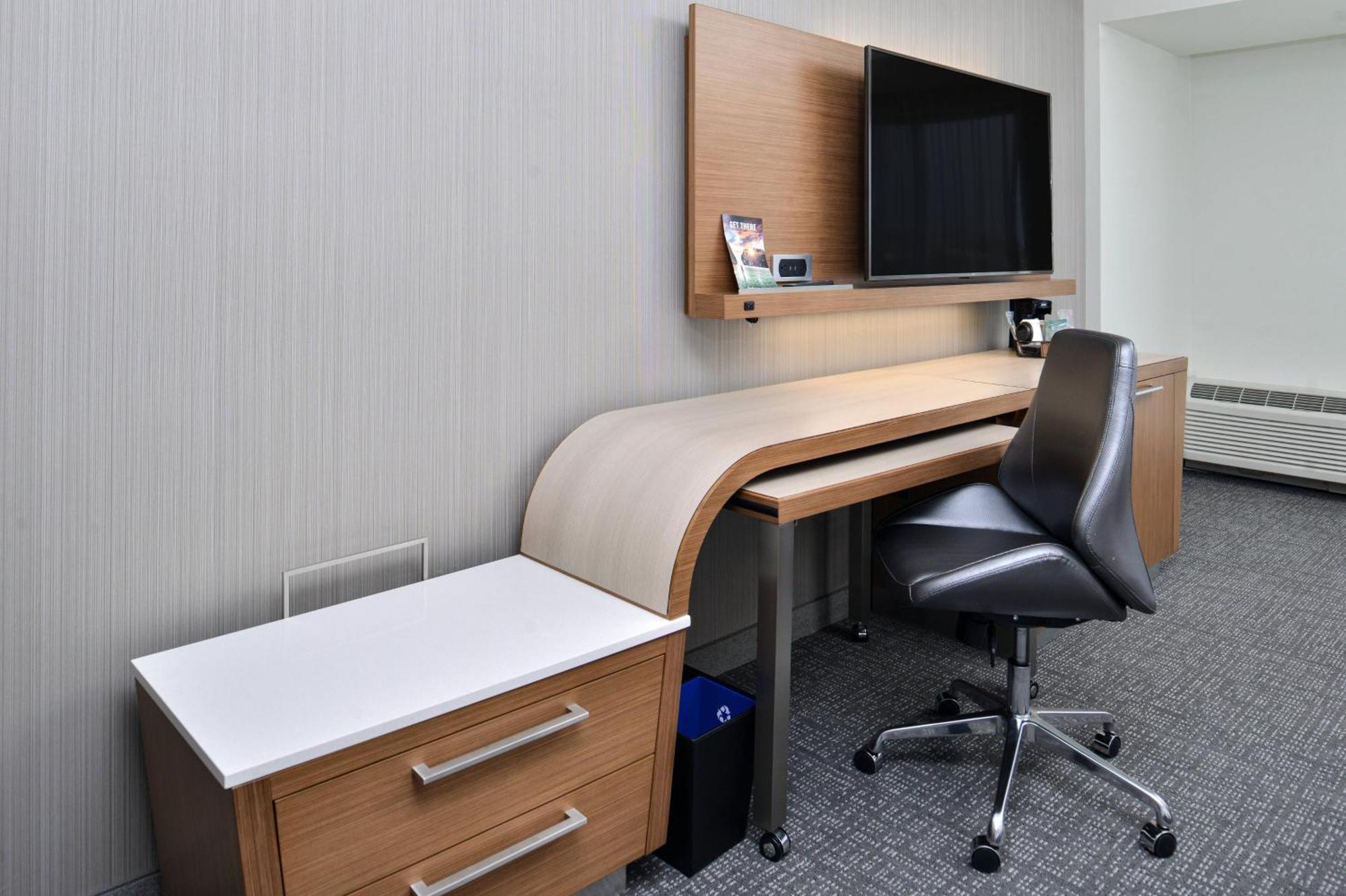 Courtyard Kansas City Олэт Экстерьер фото